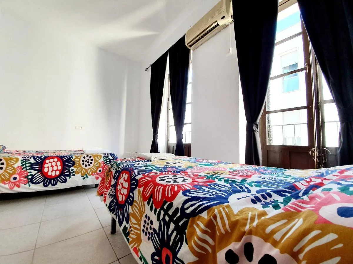 Hostal Funky By Arc House contacts