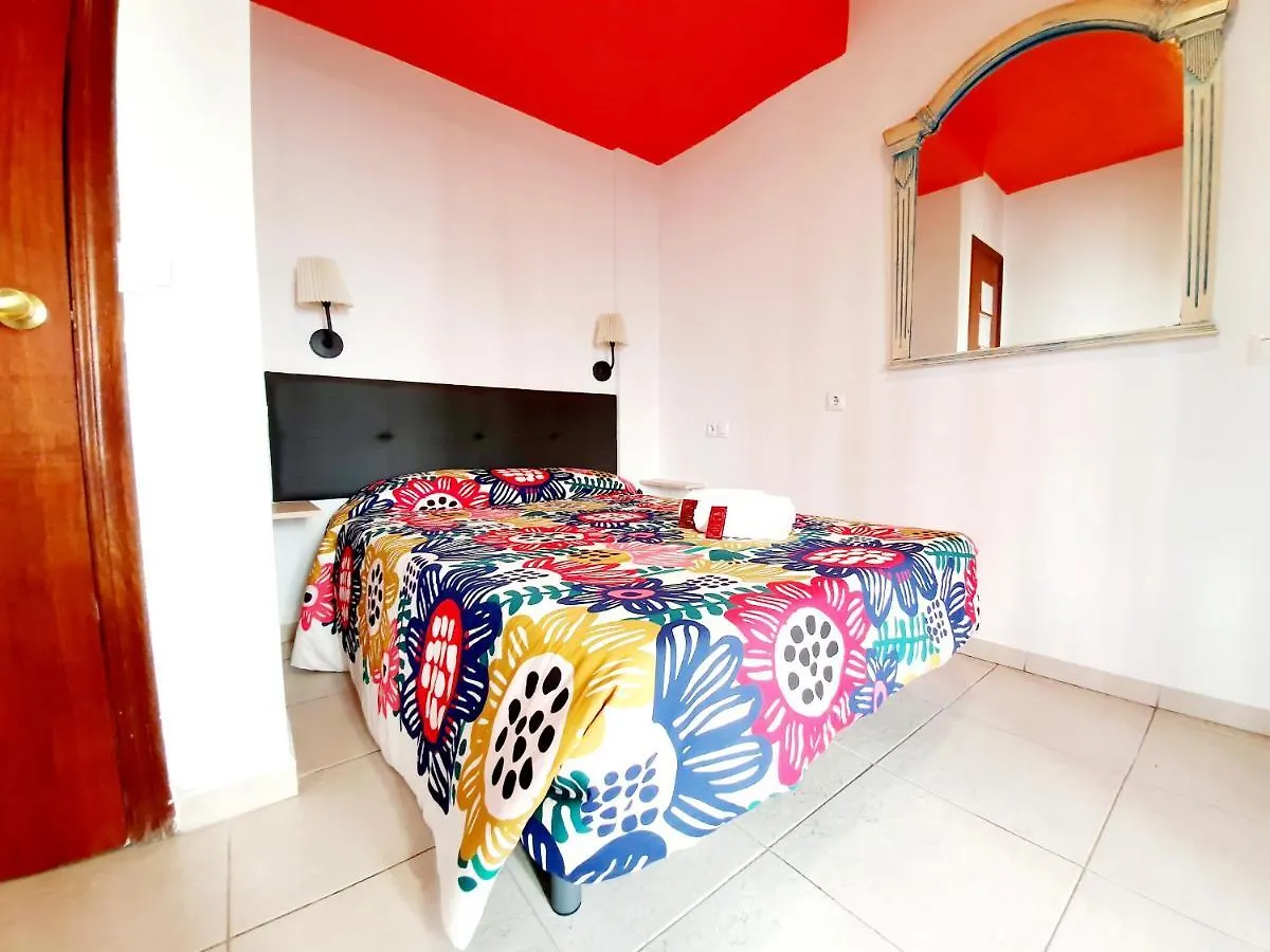 Guest house Hostal Funky By Arc House